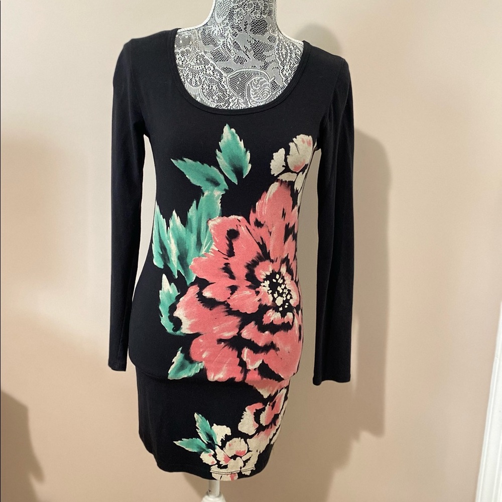Forever 21 Medium Floral Ribbed Bodycon Mini Dress